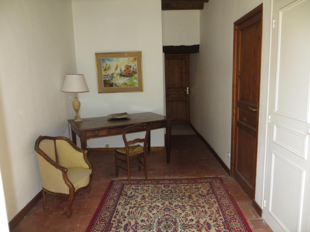 Villa La Ferme De Montboulan Salbris Exterior foto